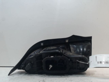 FEU ARRIERE GAUCHE  VOLKSWAGEN UP