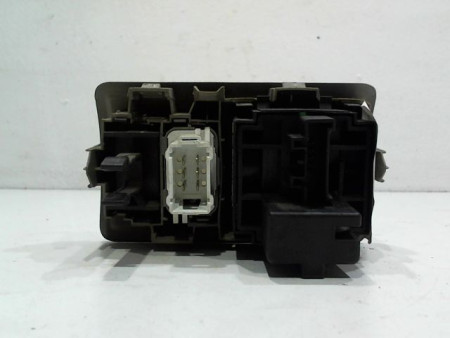 INTERIEUR COMMANDE PHARES RENAULT CLIO