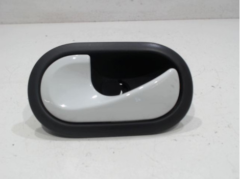 POIGNEE INTERIEURE PORTE AVANT GAUCHE RENAULT MODUS