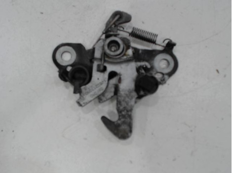 SERRURE CAPOT PEUGEOT 807