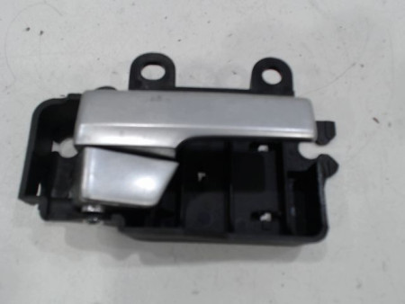 POIGNEE INTERIEURE PORTE AVANT DROIT FORD FOCUS