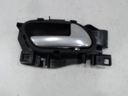 POIGNEE INTERIEURE PORTE AVANT DROIT CITROEN C4