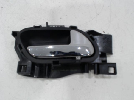 POIGNEE INTERIEURE PORTE AVANT DROIT CITROEN C4