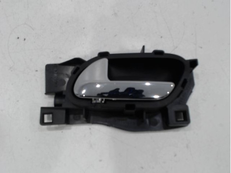 POIGNEE INTERIEURE PORTE AVANT GAUCHE PEUGEOT 407