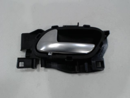 POIGNEE INTERIEURE PORTE AVANT GAUCHE PEUGEOT 208