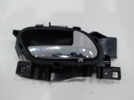 POIGNEE INTERIEURE PORTE AVANT DROIT CITROEN C4