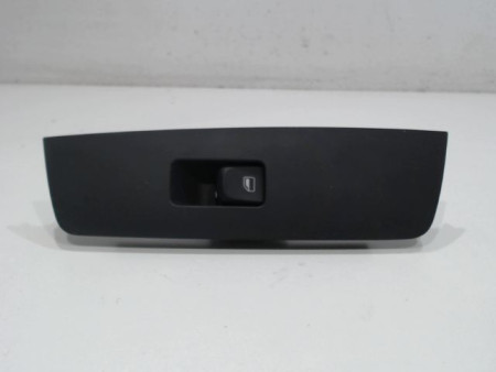 COMMANDE LEVE-GLACE PORTE AVD AUDI A1
