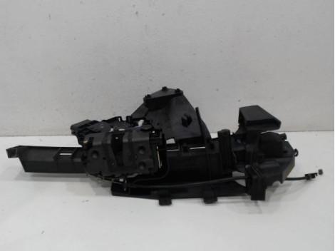 SERRURE PORTE AVANT DROIT FORD FOCUS