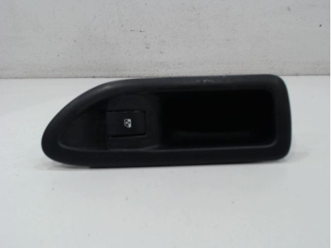 COMMANDE LEVE-GLACE PORTE ARG RENAULT LAGUNA