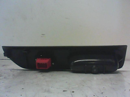 COMMANDE LEVE-GLACE PORTE AVD RENAULT LAGUNA