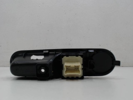 COMMANDE LEVE-GLACE PORTE AVG RENAULT TWINGO