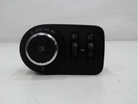 INTERIEUR COMMANDE PHARES OPEL CORSA