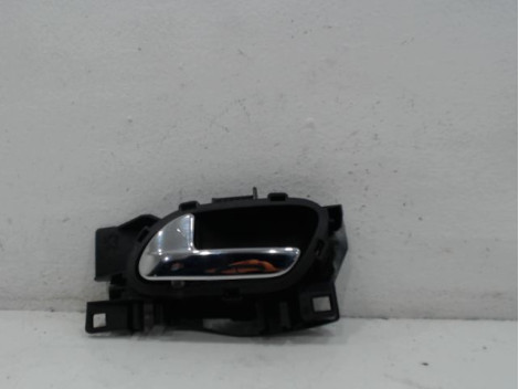 POIGNEE INTERIEURE PORTE AVANT GAUCHE CITROEN C4