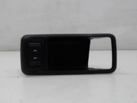 COMMANDE LEVE-GLACE PORTE AVD FORD FOCUS