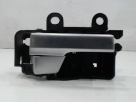 POIGNEE INTERIEURE PORTE ARRIERE DROIT FORD FOCUS