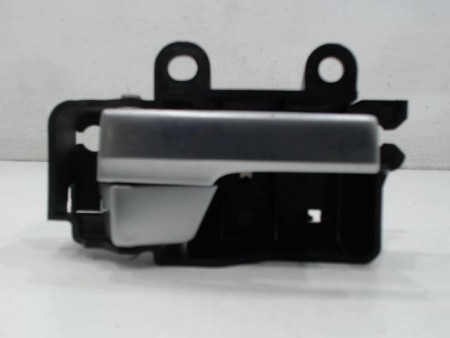 POIGNEE INTERIEURE PORTE ARRIERE DROIT FORD FOCUS