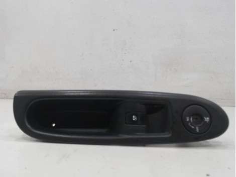 COMMANDE LEVE-GLACE PORTE AVD CITROEN XSARA