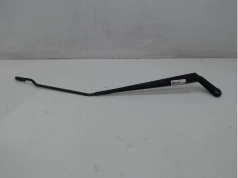 BRAS ESSUIE-GLACE AVANT DROIT PEUGEOT 206
