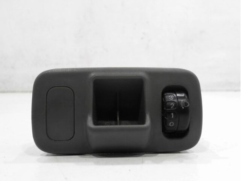 INTERIEUR COMMANDE PHARES TOYOTA YARIS