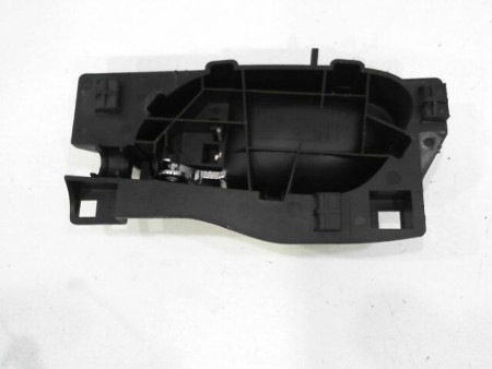 POIGNEE INTERIEURE PORTE AVANT DROIT CITROEN C4