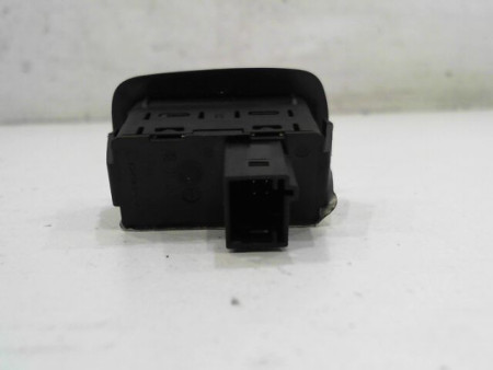 COMMANDE LEVE-GLACE PORTE ARD CITROEN C4