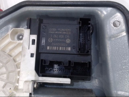 MECANISME+MOTEUR LEVE-GLACE AVANT DROIT VOLKSWAGEN GOLF
