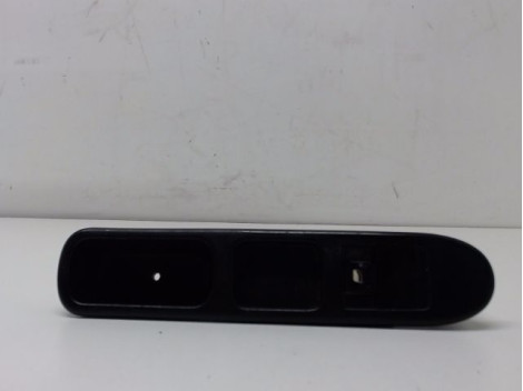 COMMANDE LEVE-GLACE PORTE AVD PEUGEOT 307 2001-2005