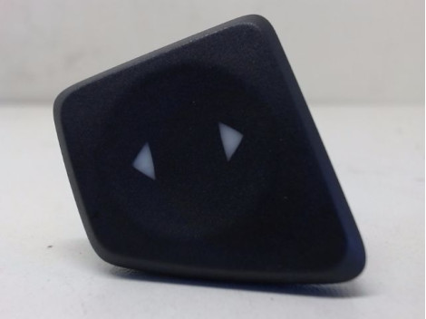 COMMANDE LEVE-GLACE PORTE AVD FIAT 500 2007-