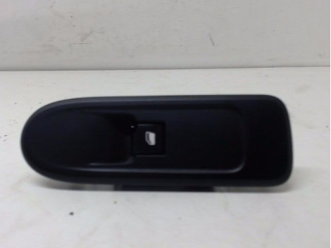 COMMANDE LEVE-GLACE PORTE AVD CITROEN C3 2009-