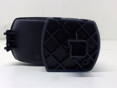 COMMANDE LEVE-GLACE PORTE AVD OPEL CORSA