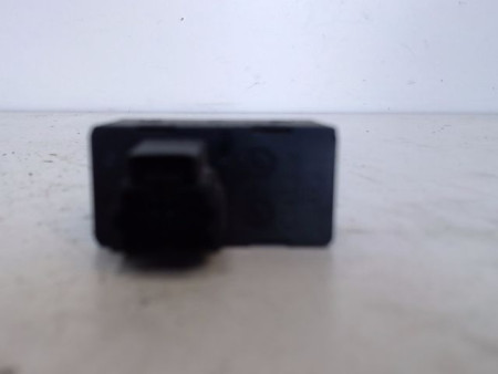 COMMANDE LEVE-GLACE PORTE ARG PEUGEOT 407