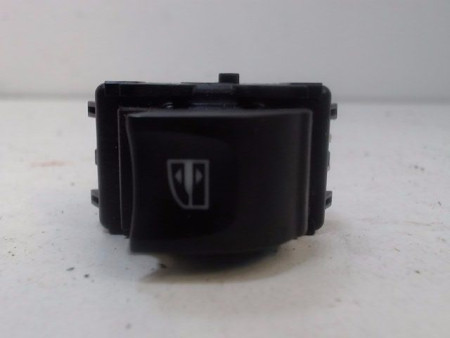 COMMANDE LEVE-GLACE PORTE AVD RENAULT CLIO