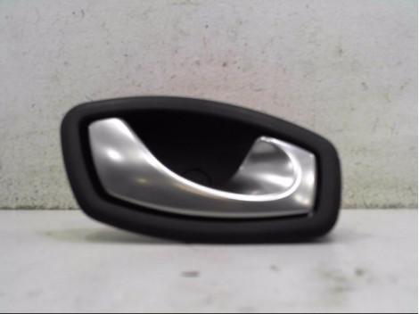 POIGNEE INTERIEURE PORTE AVANT DROIT RENAULT LAGUNA III 2009-