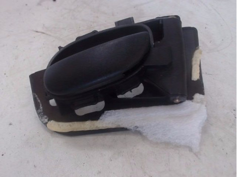 POIGNEE INTERIEURE PORTE AVANT DROIT PEUGEOT 206 5P