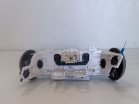 COMMANDE DE CHAUFFAGE PEUGEOT 107