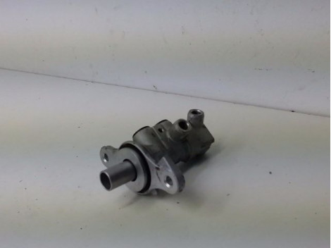 MAITRE CYLINDRE RENAULT CLIO