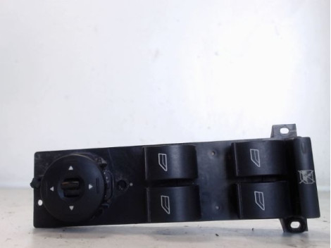 COMMANDE LEVE-GLACE PORTE AVG FORD FOCUS