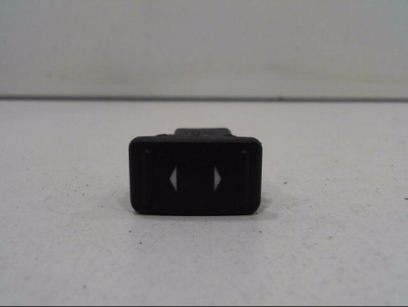 COMMANDE LEVE-GLACE PORTE AVD FORD FOCUS