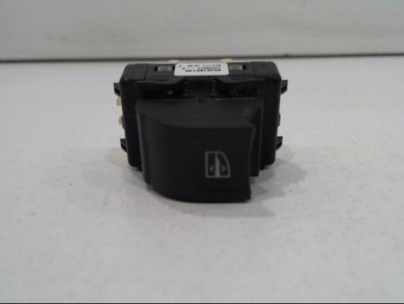 COMMANDE LEVE-GLACE PORTE AVD RENAULT CLIO