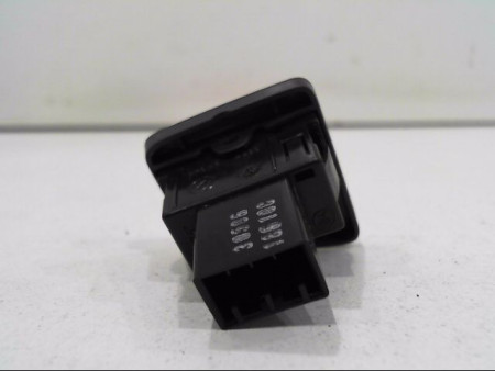 COMMANDE LEVE-GLACE PORTE AVG FIAT 500