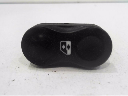 COMMANDE LEVE-GLACE PORTE AVD DACIA SANDERO