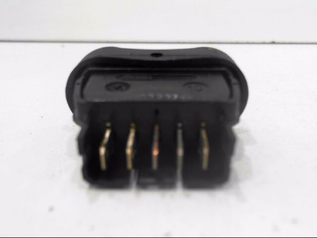 COMMANDE LEVE-GLACE PORTE AVD DACIA SANDERO