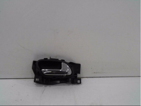 POIGNEE INTERIEURE PORTE AVANT DROIT CITROEN C4