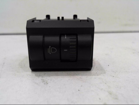 INTERIEUR COMMANDE PHARES SEAT TOLEDO