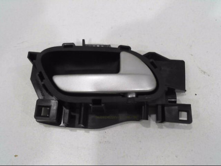 POIGNEE INTERIEURE PORTE AVANT DROIT PEUGEOT 207