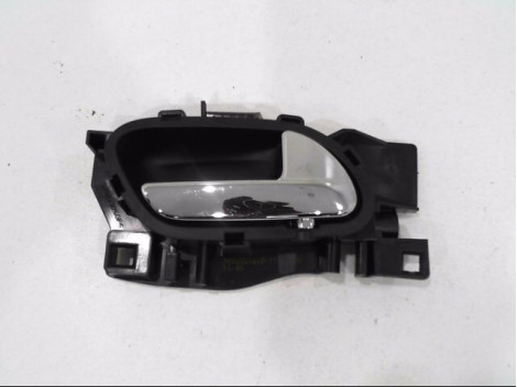 POIGNEE INTERIEURE PORTE AVANT DROIT CITROEN C4