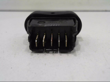 COMMANDE LEVE-GLACE PORTE AVG DACIA SANDERO