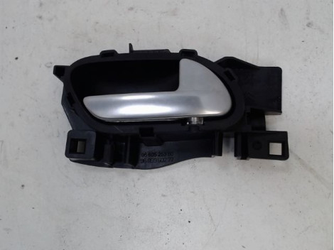 POIGNEE INTERIEURE PORTE AVANT DROIT CITROEN C5
