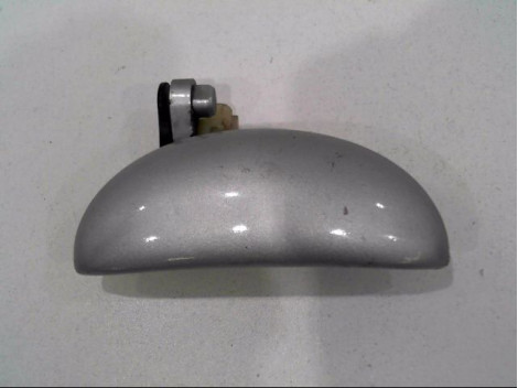 POIGNEE EXTERIEURE PORTE AVANT DROIT PEUGEOT 107
