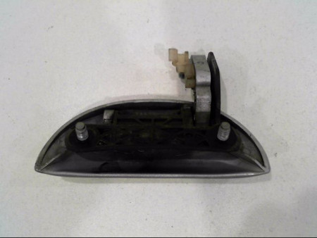 POIGNEE EXTERIEURE PORTE AVANT DROIT PEUGEOT 107